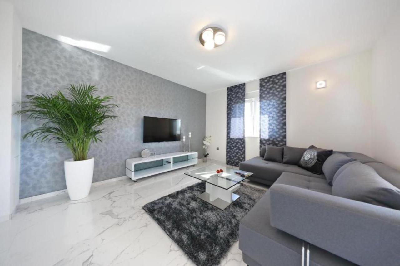 Luxury Majpruz Suites I Zadar Extérieur photo